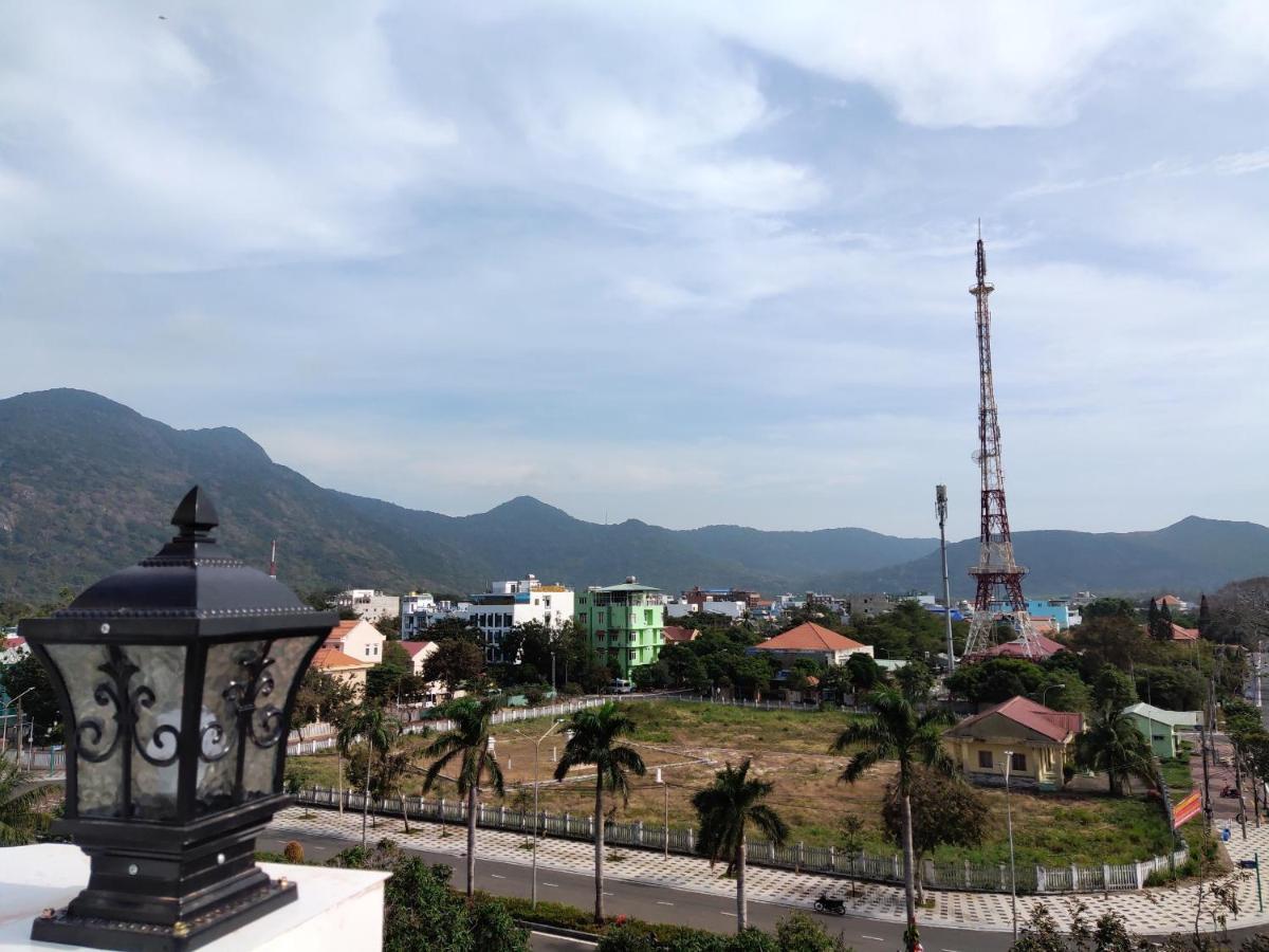 Sao Mai Hotel Chi Khu Co Ong ภายนอก รูปภาพ
